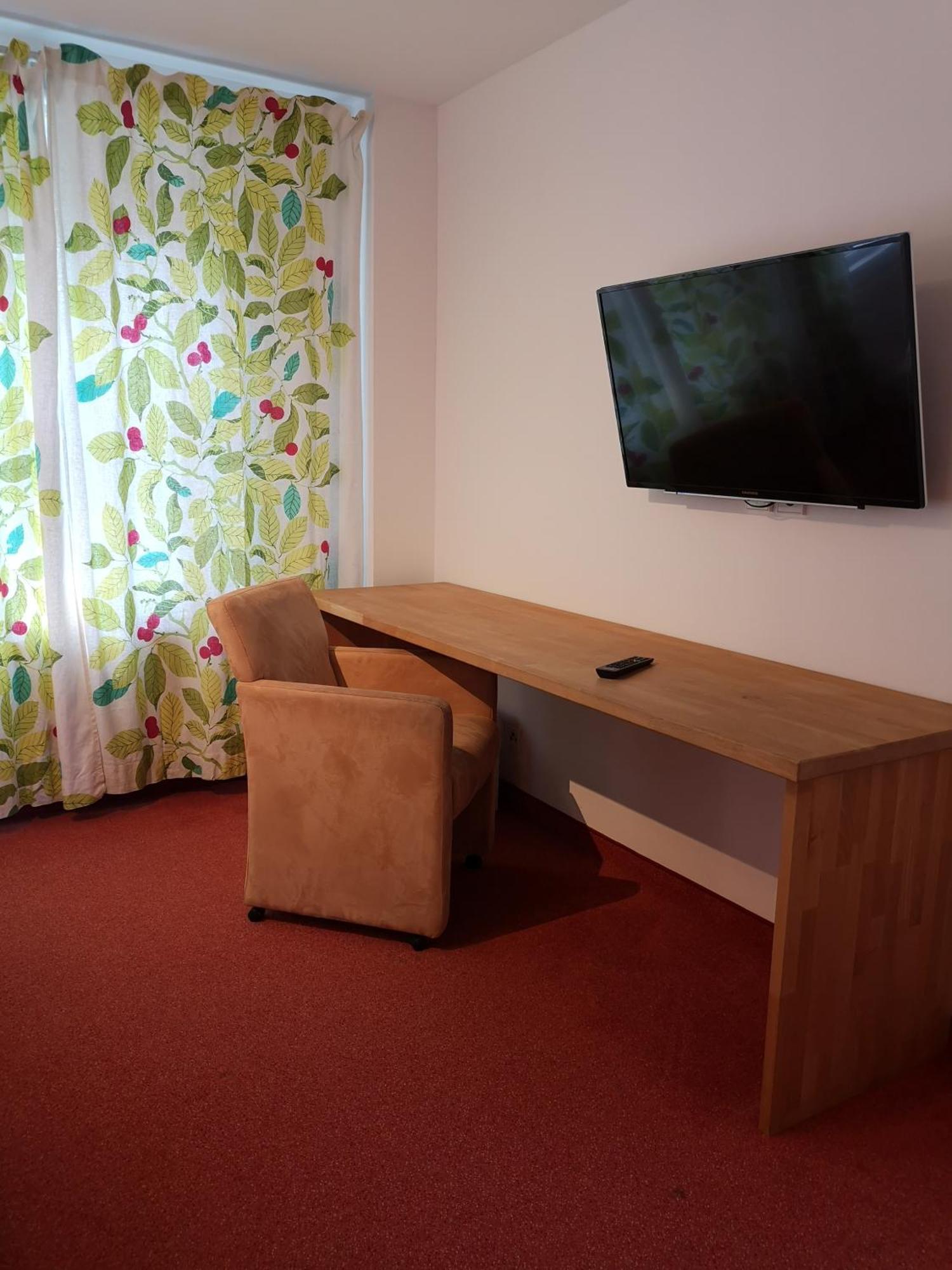 Bms Balance - Natur, Entspannung, King Size Bett, Free Parking, Top Lage, Netflix Wolfsburg Zewnętrze zdjęcie
